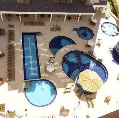 Apartamento no Condomínio Casa da Madeira em Caldas Novas-GO Exterior foto