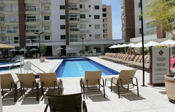 Apartamento no Condomínio Casa da Madeira em Caldas Novas-GO Exterior foto