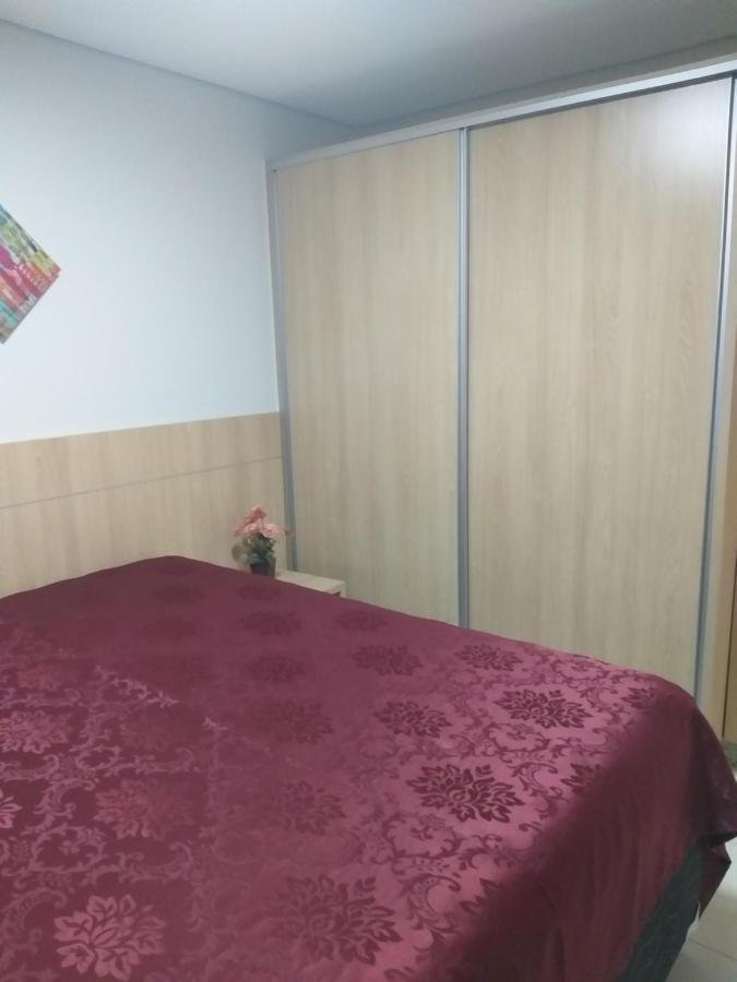 Apartamento no Condomínio Casa da Madeira em Caldas Novas-GO Exterior foto