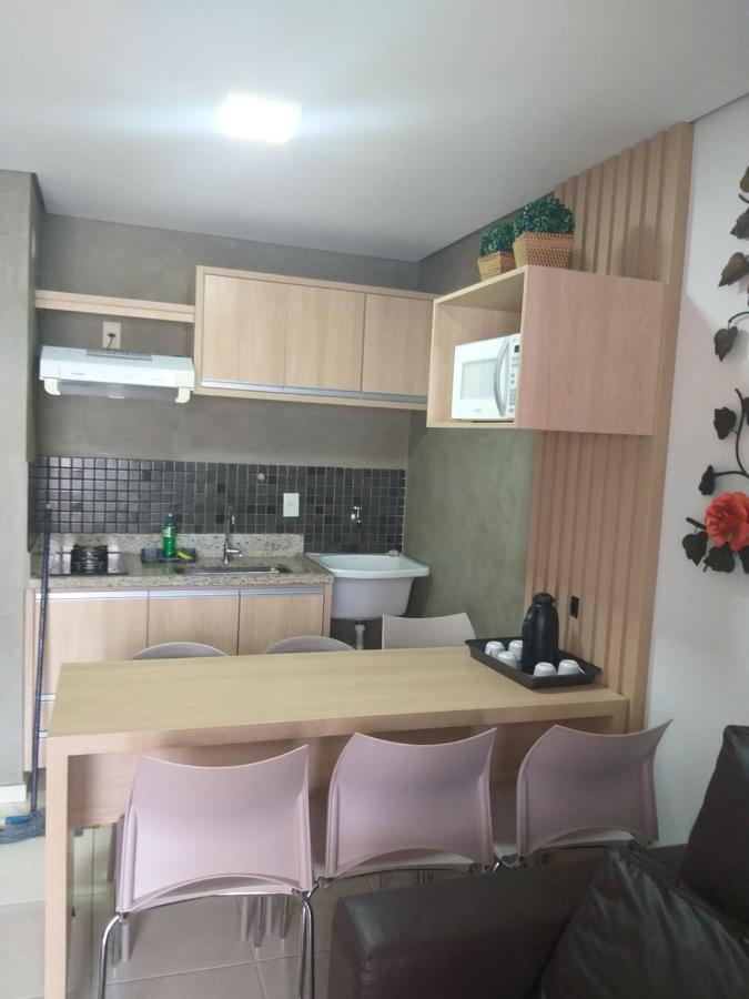 Apartamento no Condomínio Casa da Madeira em Caldas Novas-GO Exterior foto